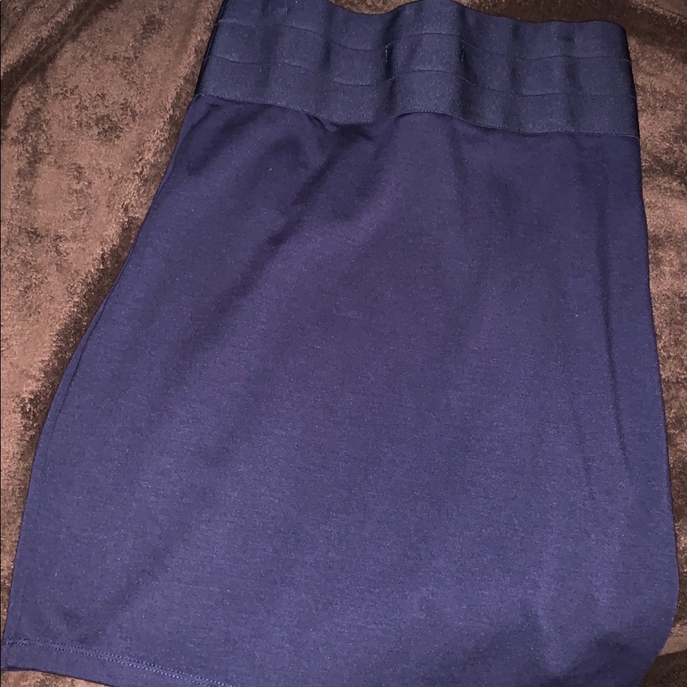 Max studio Navy pencil skirt